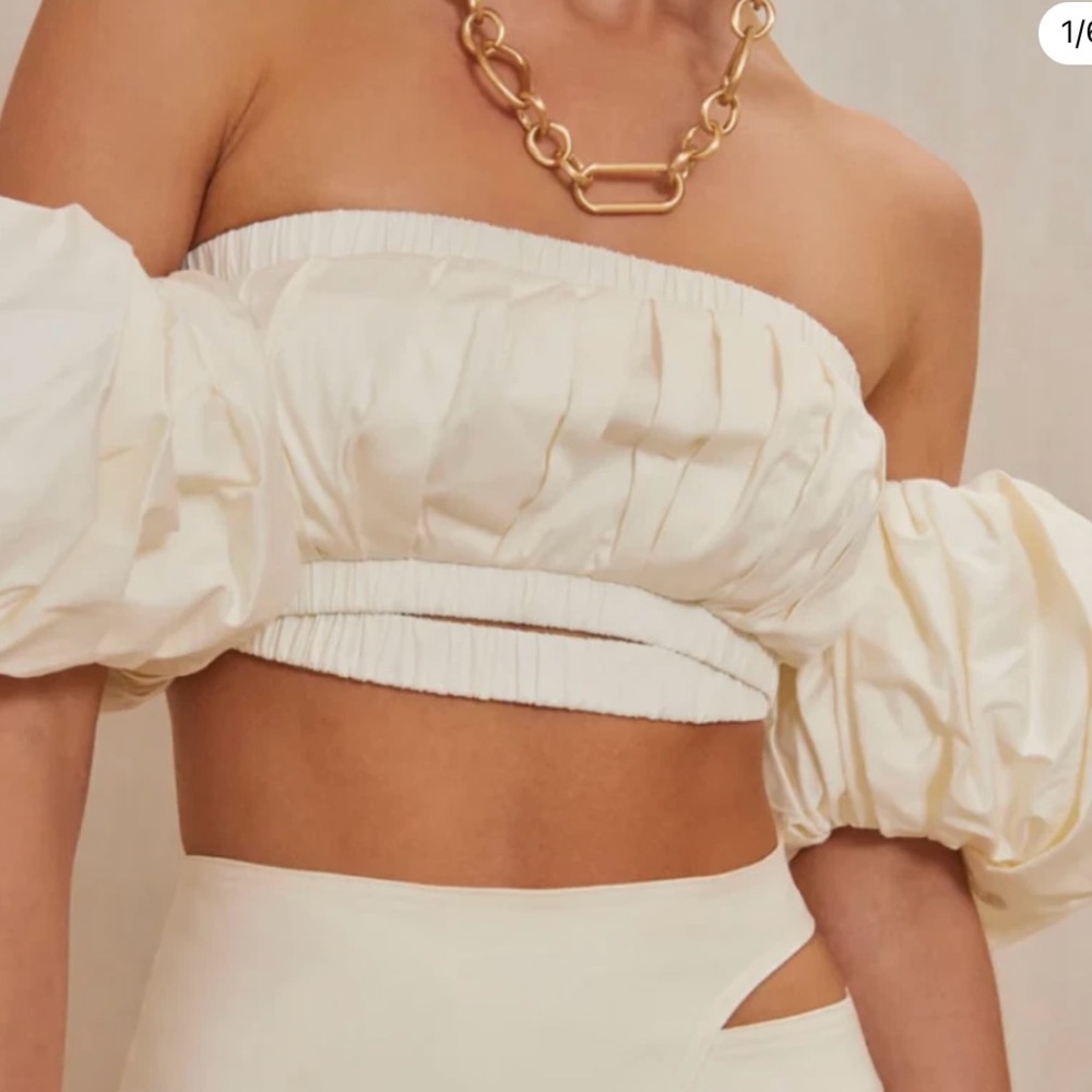 New with tags cult Gaia Carly top in white